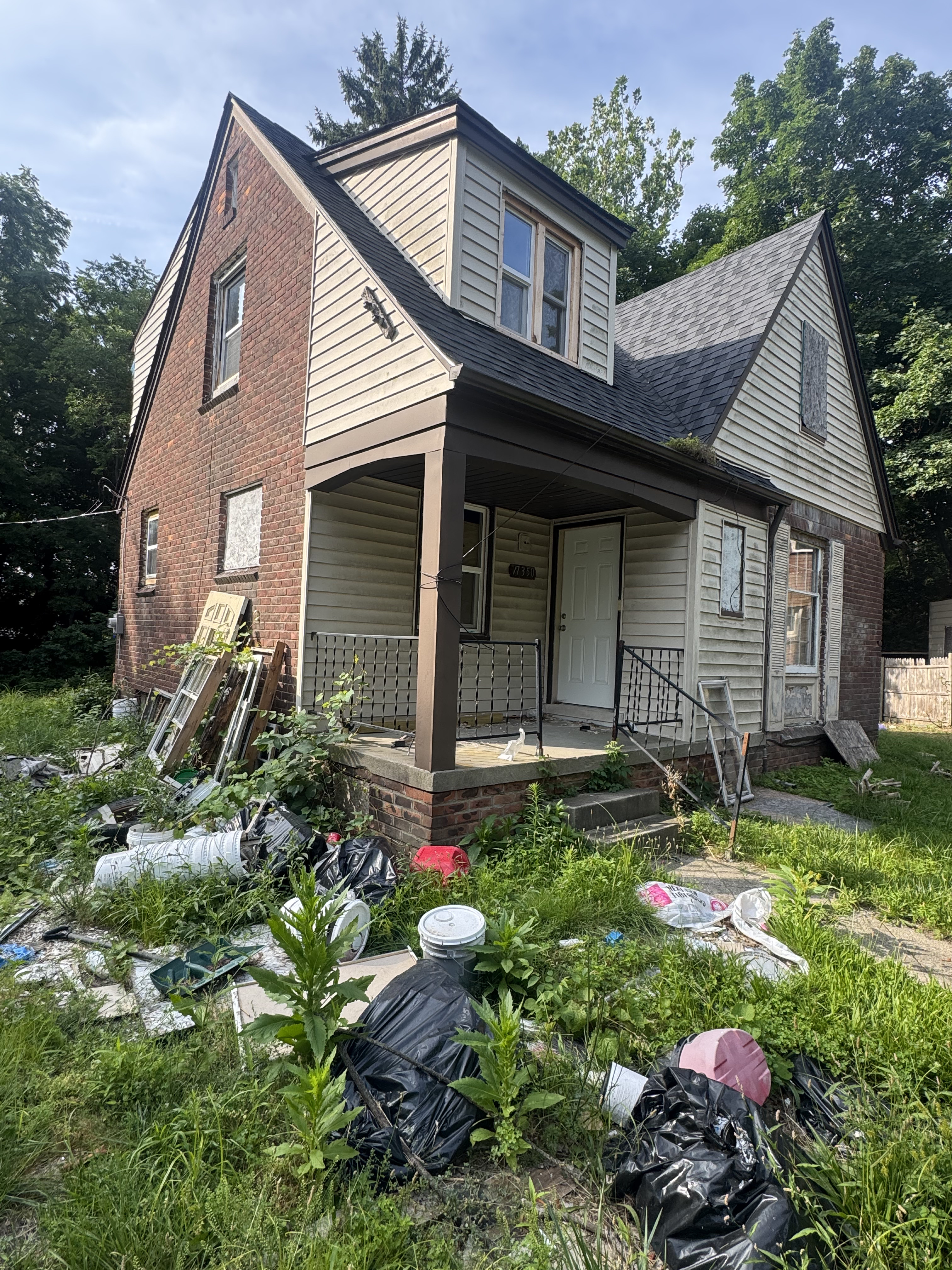 17350 Cooley Street, Detroit — property exterior