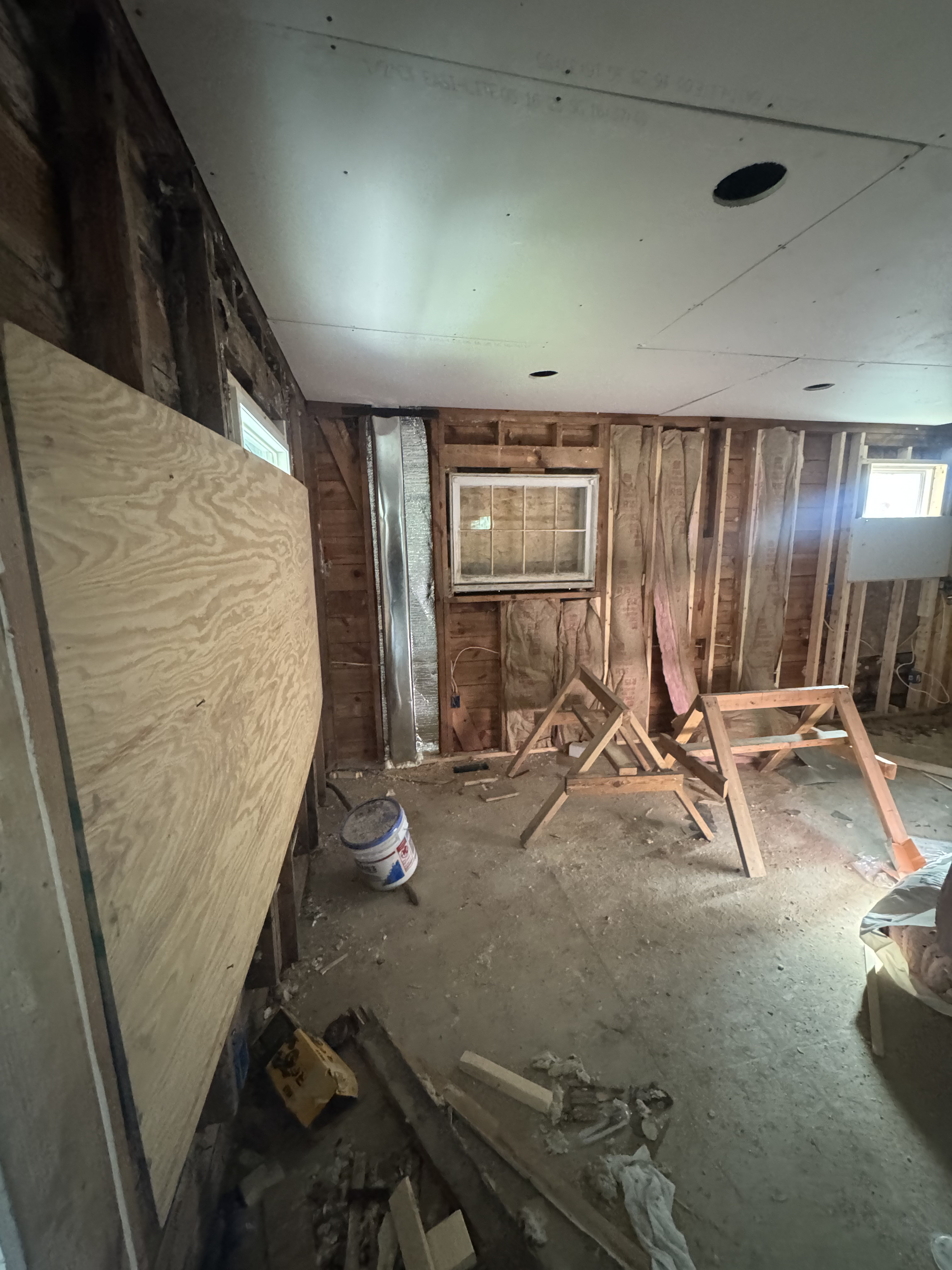 17350 Cooley Street &mdash; property photo 12 of 21